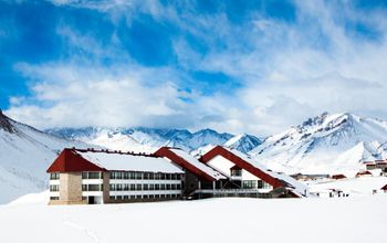 Las Le&#241;as Mendoza, a ski resort in Argentina