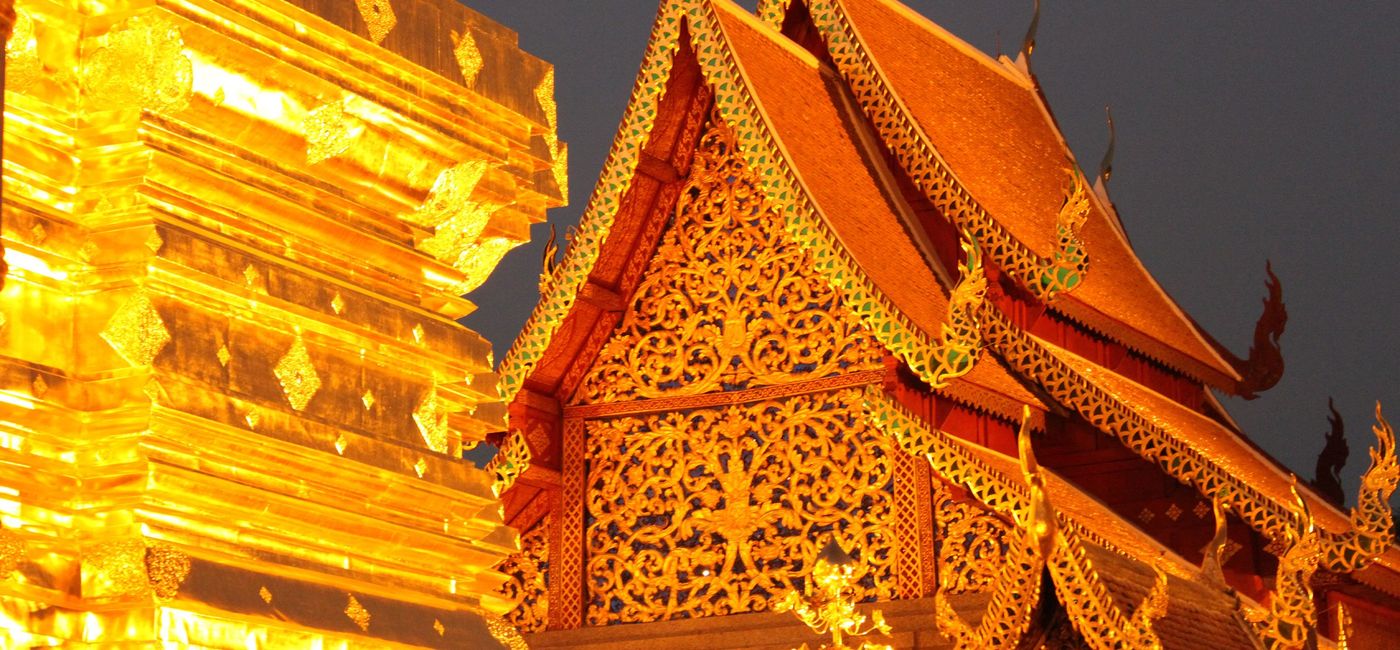 Image: Bangkok to Hanoi: Chiang Mai, Night Markets & Streetside Bars (Photo Credit: Provided by GAdventures)