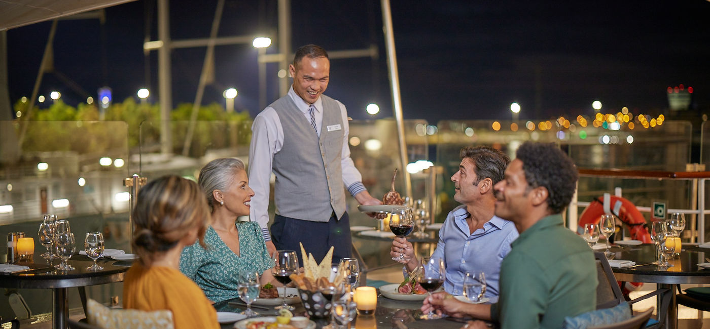 Image: Outdoor dining at Candles restaurant onboard the Star Pride (Photo Credit: Windstar)