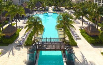 Swimming Pool at Paradisus La Perla